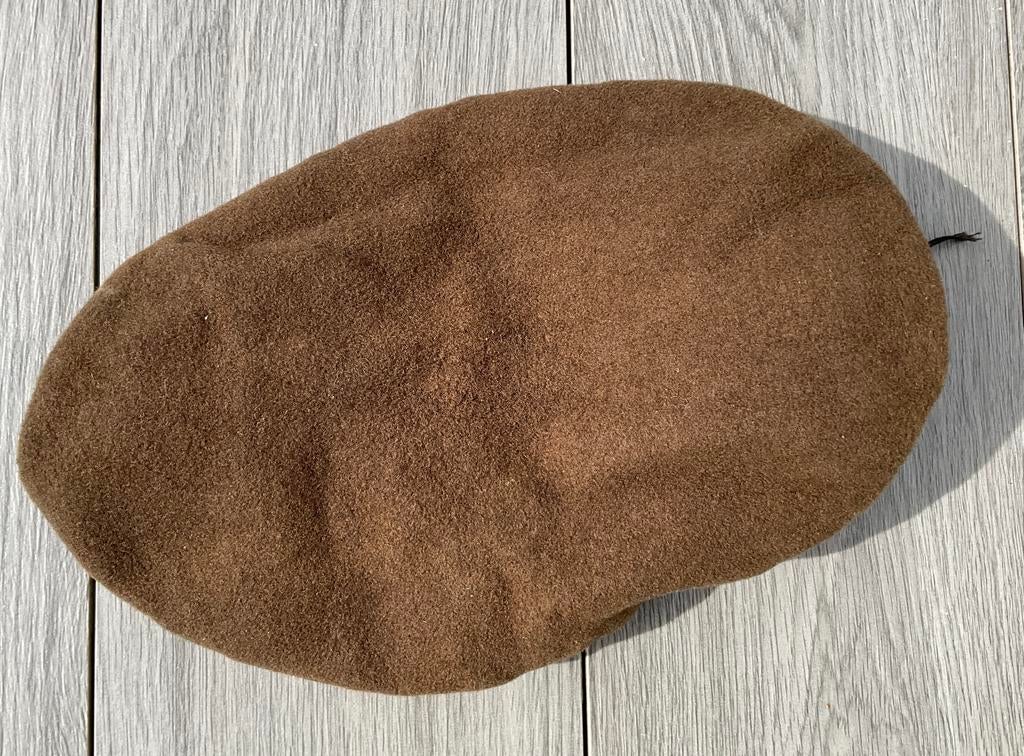 Barret, Verzamelen, Militaria | Algemeen, Ophalen of Verzenden, Landmacht, Nederland