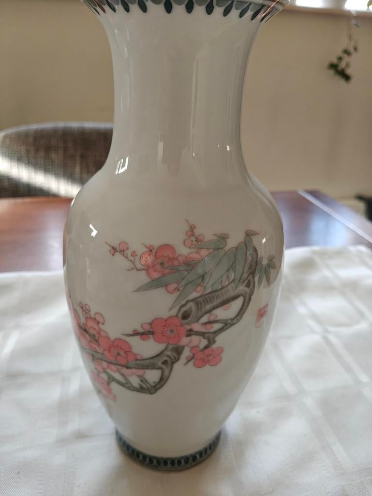 Vintage vaas met kersenbloesem, Ophalen of Verzenden