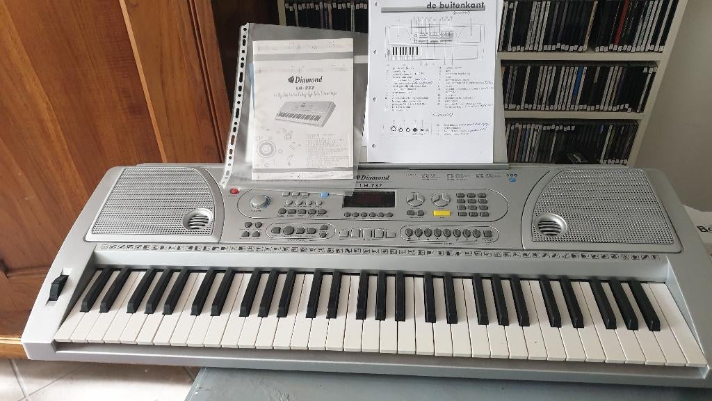 tafel model piano, Ophalen, Gebruikt, Overige kleuren, Digitaal