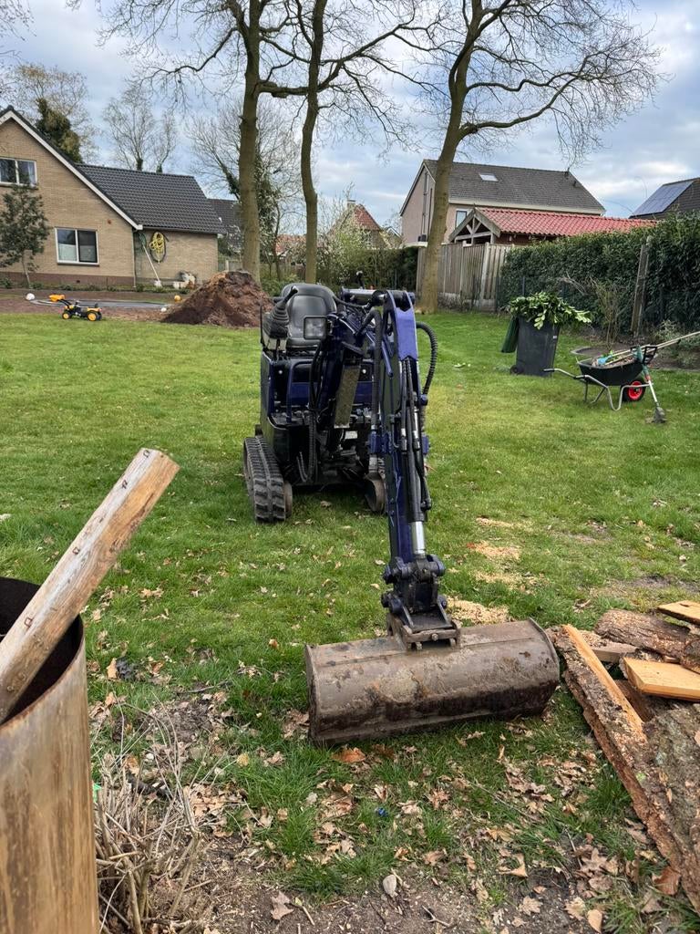 Kobelco mini kraan / mini graver 1ton, Ophalen