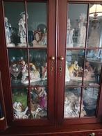 Opkoper diverse meubels en antieke beelden, Ophalen