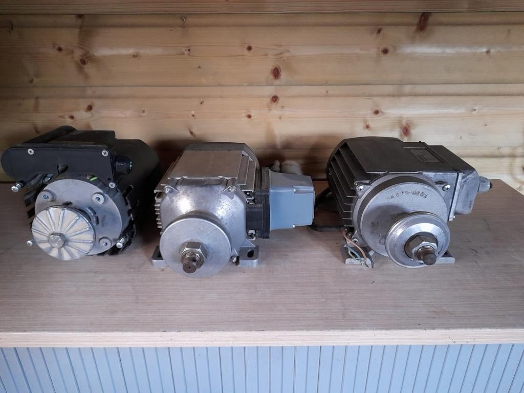 Scheppach zaagmachine motoren 220 v, 70 mm of meer, Ophalen of Verzenden, Zo goed als nieuw, Afkortzaag