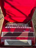 Prachtige rode Parrot accordeon met koffer, Overige merken, Gebruikt, Overige formaten, Met koffer