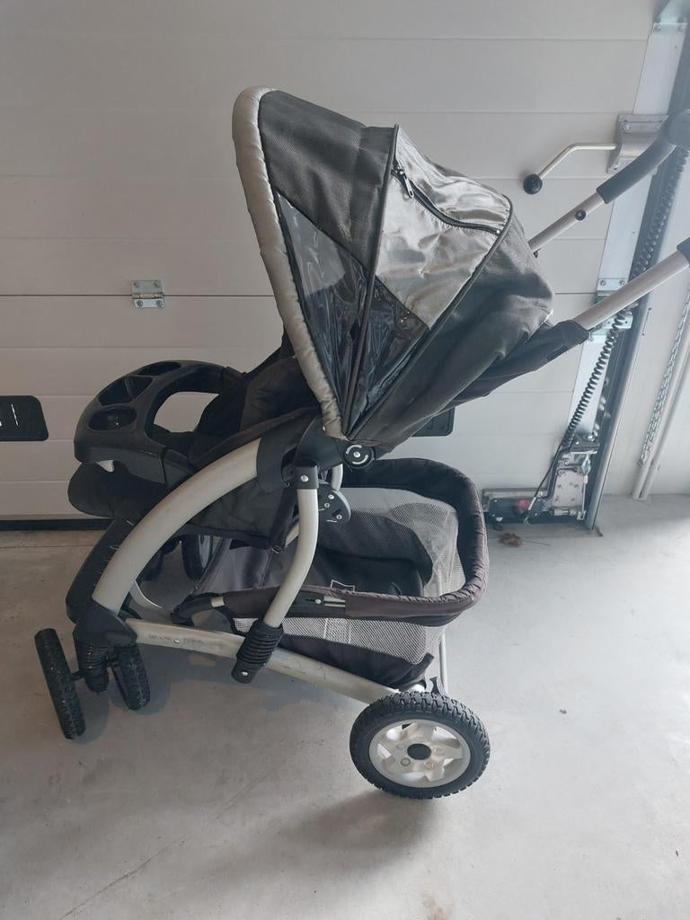 Graco Opvouwbare Stevige Buggy met Regenkap en Voetenzak, Kinderen en Baby's, Buggy's, Verstelbare rugleuning, Support@gracobaby.com