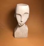 Super leuke keramieken vaas in de vorm van een hoofd, buste, Verzenden, Wit, Aardewerk of Porselein, Minder dan 50 cm
