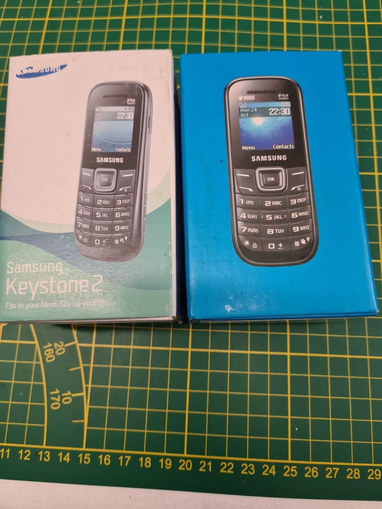Samsung Keystone 2 Mobiele Telefoon (Wit en Blauw), Overige modellen, Geen camera, Wit, Overige systemen