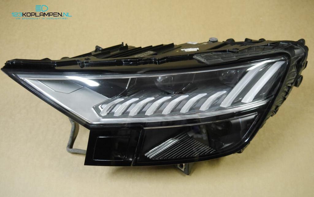 Audi Q8 4M8 Matrix koplamp links, Ophalen, Gebruikt, -, -