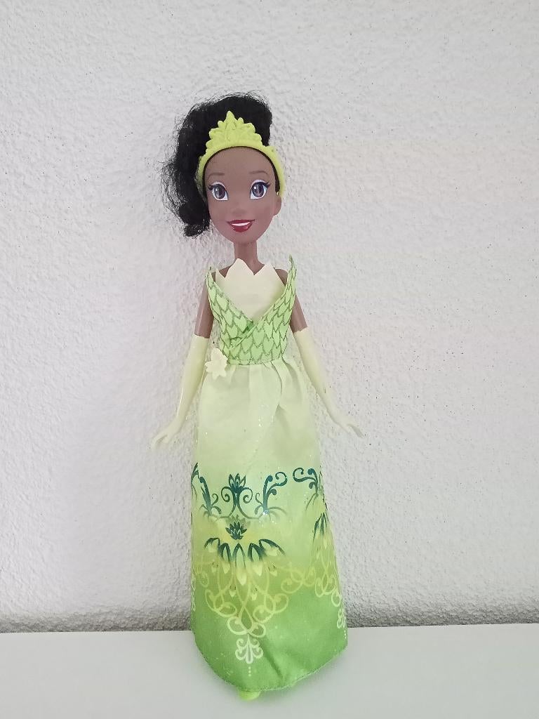 Disney Princess Royal Shimmer - TIANA (Hasbro), Kinderen en Baby's, Speelgoed | Poppen, Ophalen of Verzenden, Gebruikt, Barbie