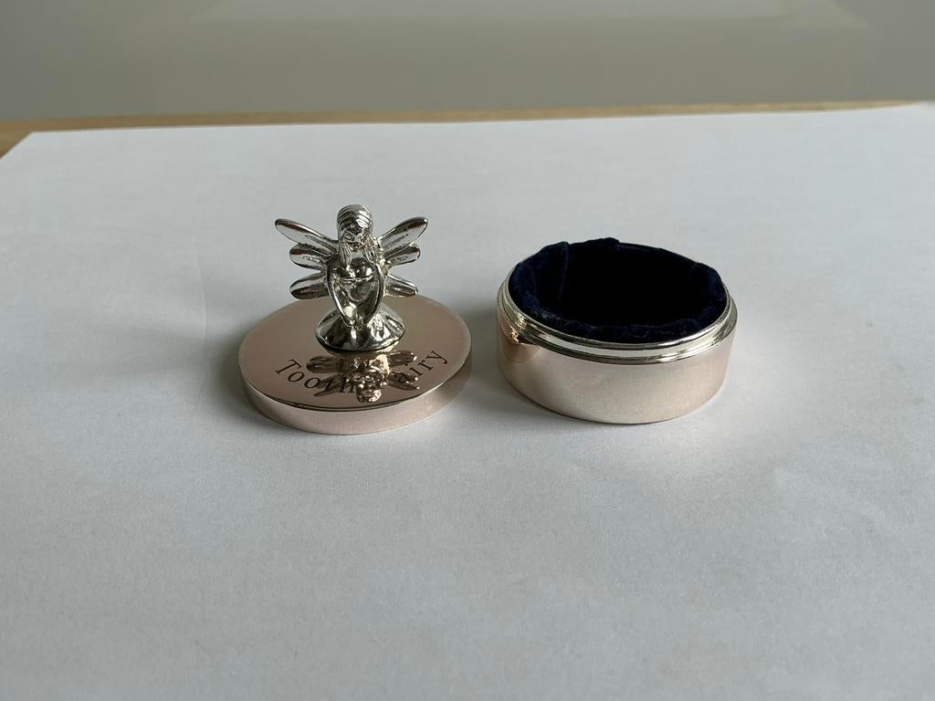 Verzilverd doosje baby tandendoosje tandenfee Tooth Fairy, Ophalen of Verzenden, Nieuw, Kraamcadeau
