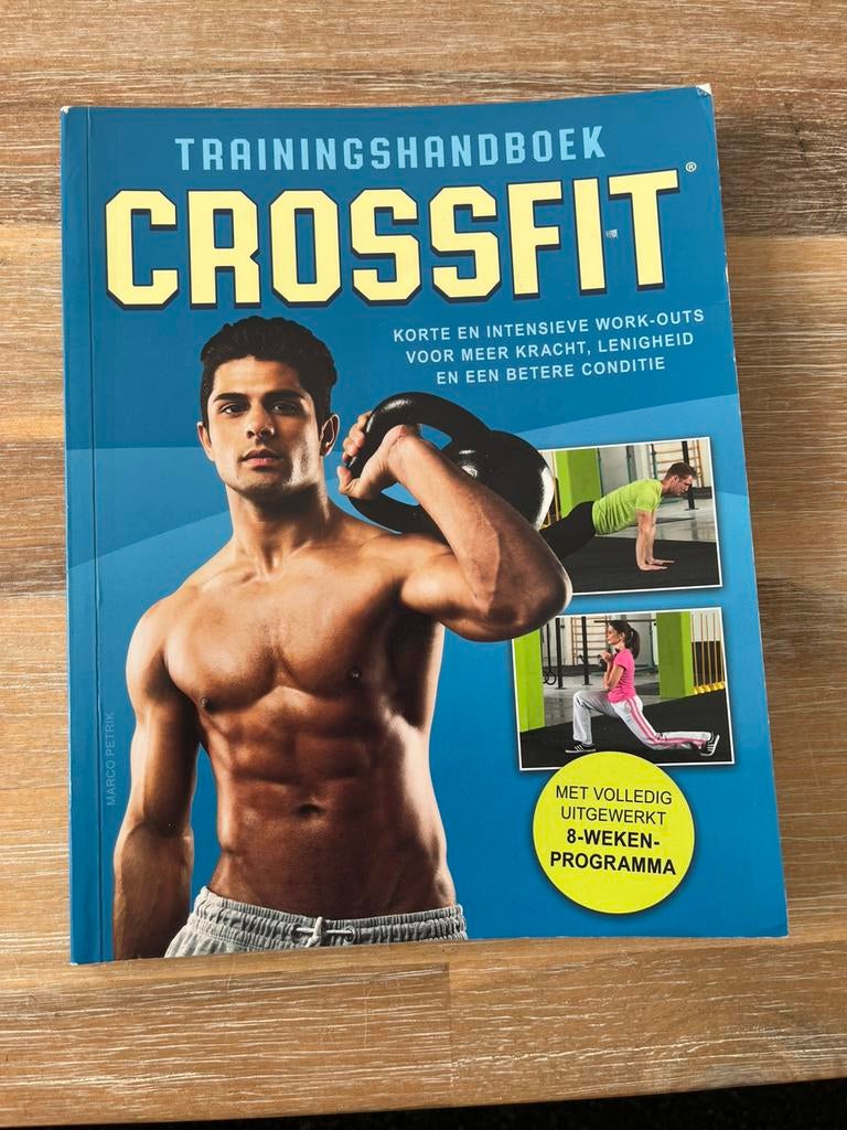 Crossfit Trainingshandboek, Ophalen of Verzenden, Gelezen, Fitness