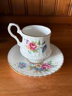 Royal Windsor Fine Bone China Kop en Schotel - Bloemen, Ophalen of Verzenden