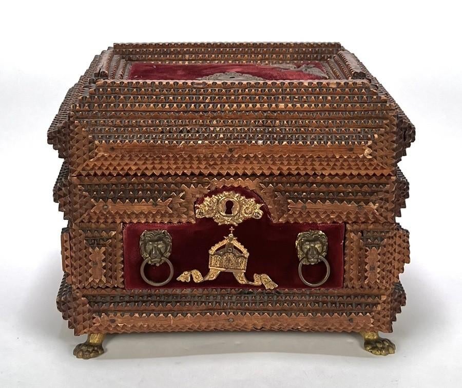 1219. Tramp Art kistje met inhoud – eerste kwart 20e eeuw, Ophalen of Verzenden