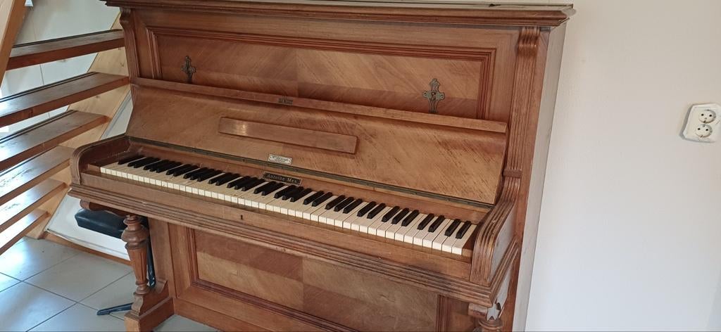 Antieke piano van Antoine Mes, Muziek en Instrumenten, Piano's, Ophalen, Gebruikt, Bruin, Piano