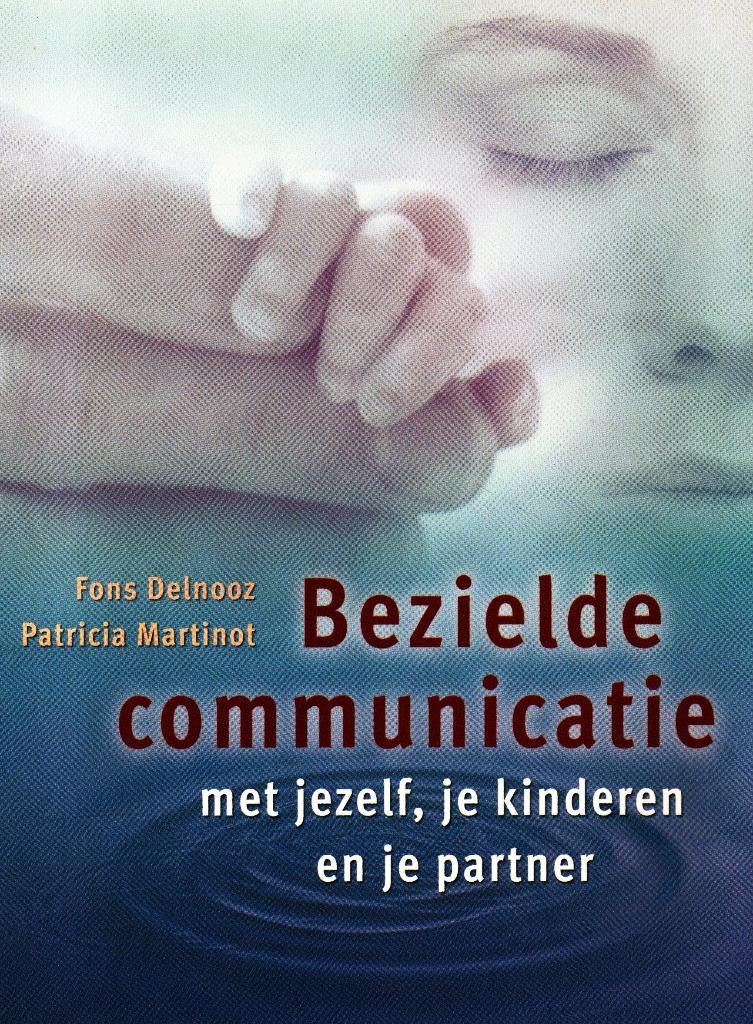 Bezielde Communicatie - Fons Delnooz / 9789020282887, Boeken, Achtergrond en Informatie, Ophalen of Verzenden, Zo goed als nieuw