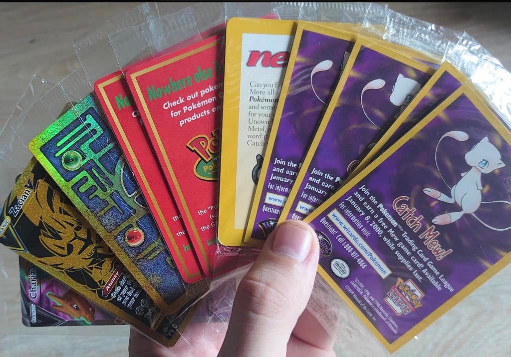 ISO: High End Sealed Promo’s, Hobby en Vrije tijd, Verzamelkaartspellen | Pokémon, Verzenden, Nieuw, Meerdere kaarten, Foil