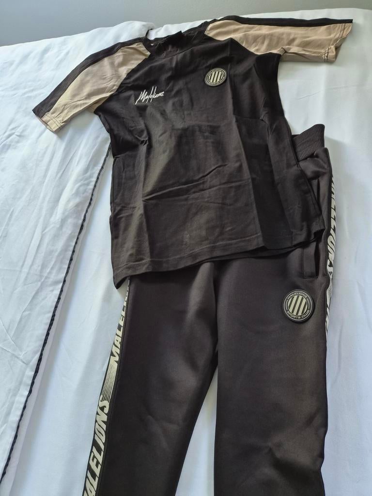 Zwart/beige joggingbroek met t-shirt, Ophalen of Verzenden, Zo goed als nieuw, Jongen, Broek