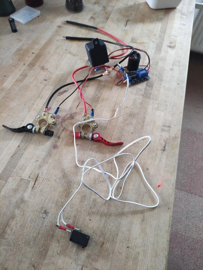 Puntlasapparaat, 6700 W, professioneel accu-spot-woeder met voetpedaal