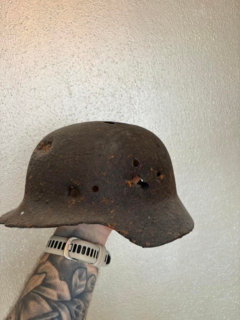 Duitse helm WO2, Verzamelen, Militaria | Tweede Wereldoorlog, Ophalen of Verzenden, Duitsland, Helm of Baret