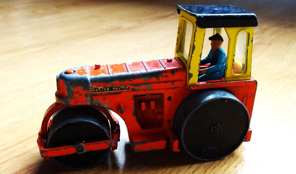 Dinky Toys Aveling Barford Diesel Roller, Ophalen of Verzenden, Gebruikt, Auto, Dinky Toys