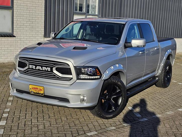 Dodge Ram 1500 SPORT CREW CAB 4X4 5,7 LTR V8 AUT. LUCHTVERIN, Auto's, Dodge, Bedrijf, Te koop, RAM 1500, ABS, Airbags, Airconditioning