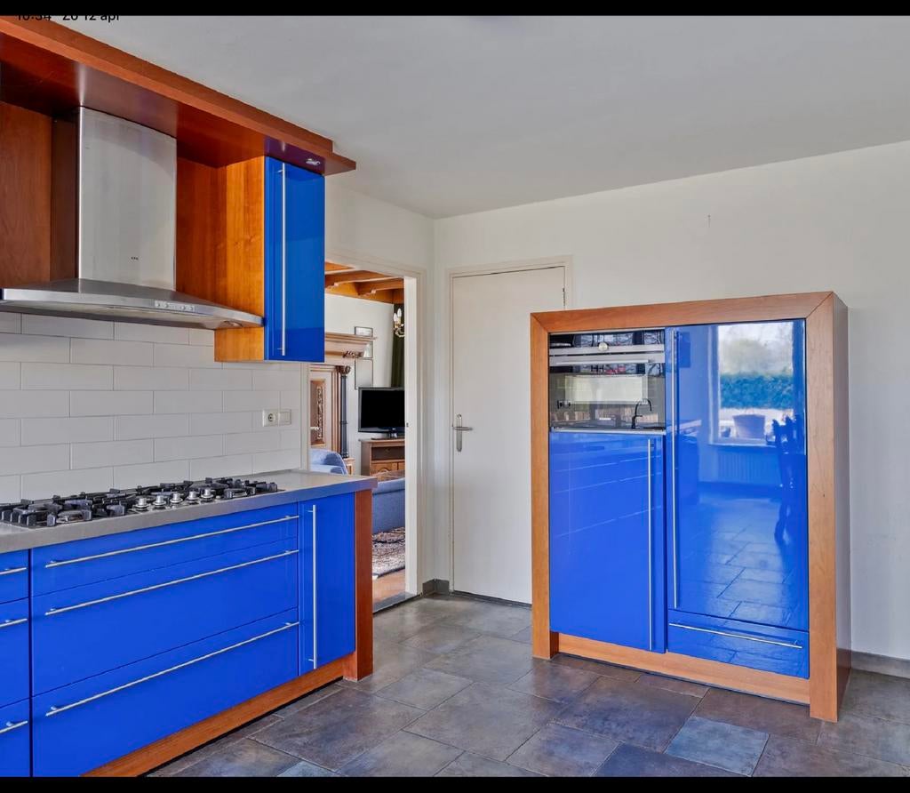Blauwe keuken met houten accenten en inbouwapparatuur, Huis en Inrichting, Ophalen, Gebruikt, Blauw, Enkelwandige keuken