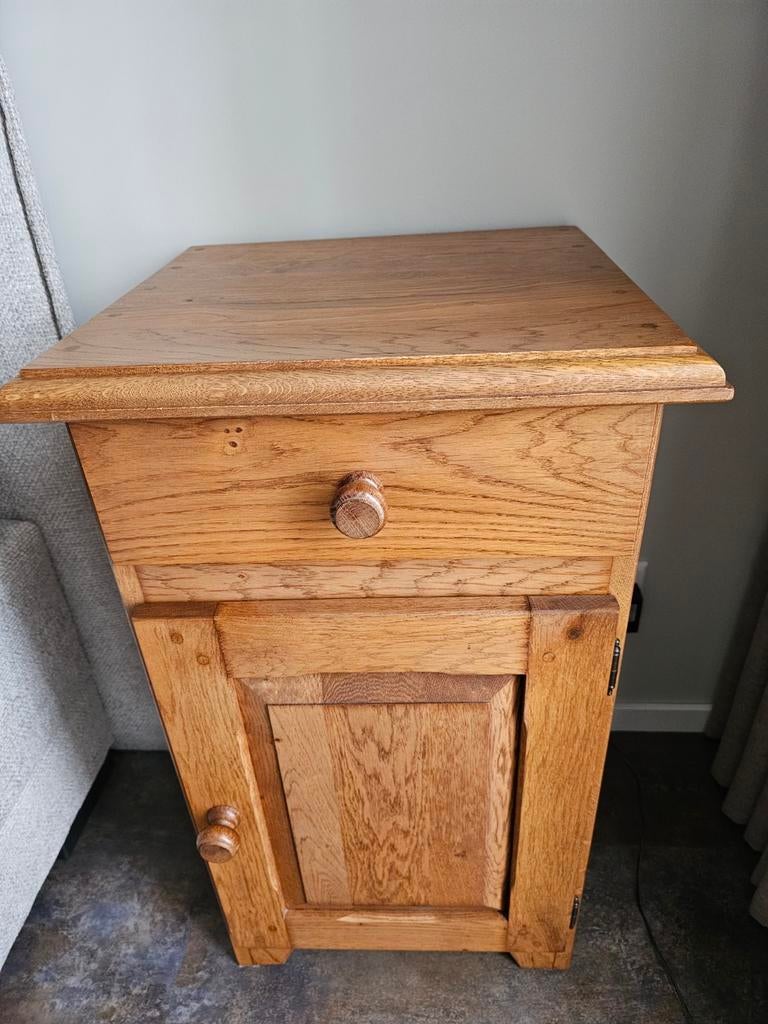 2 kastjes ( blank eiken), Ophalen, Gebruikt, 65 cm of meer, 70 cm of meer