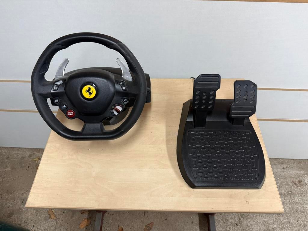 Thrustmaster T80 Ferrari 488 Racing Wheel, Ophalen, Zo goed als nieuw, Stuur of Pedalen, PlayStation 3