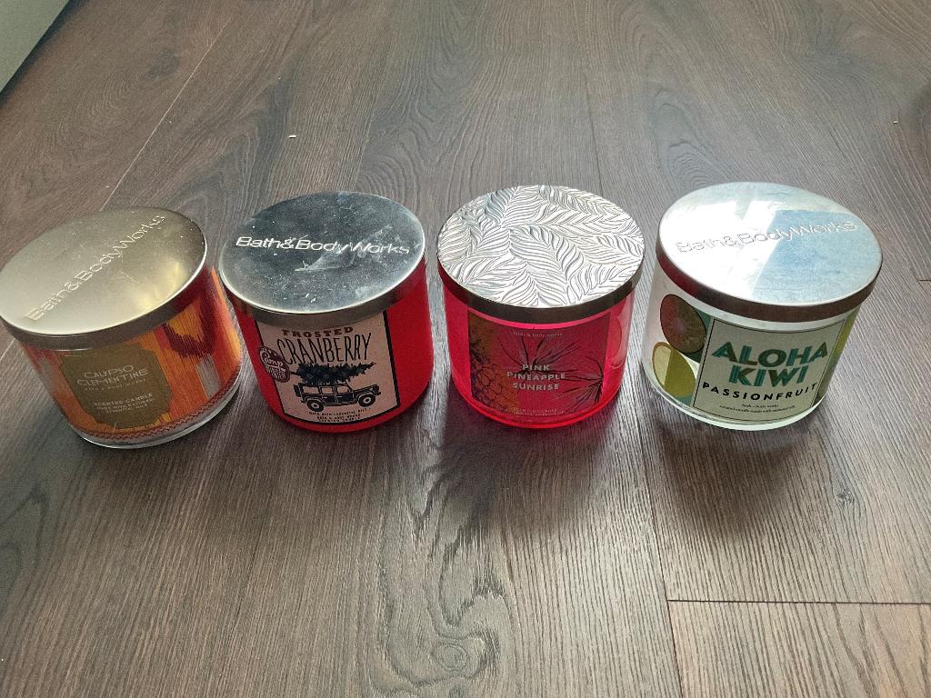 Acht lege Bath and Body Works kaars potten, Huis en Inrichting, Woonaccessoires | Kandelaars en Kaarsen, Overige materialen, Gebruikt