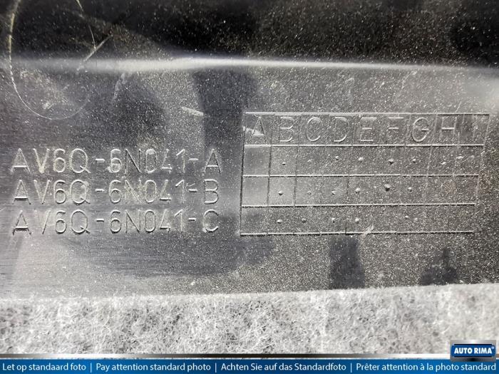 Afdekplaat motor van een Volvo V40, Auto-onderdelen, Gebruikt, -, -, Ophalen of Verzenden