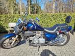 Honda Magna 700 - Custom Chopper, 700 cc, Cardan-aandrijving, 4 cilinders, Motorrijbewijs A