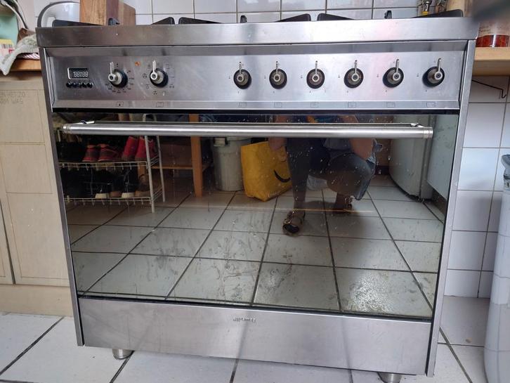 Smeg Fornuis met Oven - RVS, Witgoed en Apparatuur, Fornuizen, Gebruikt, Vrijstaand, Gas, 5 kookzones of meer, 90 tot 95 cm, 60 cm of meer
