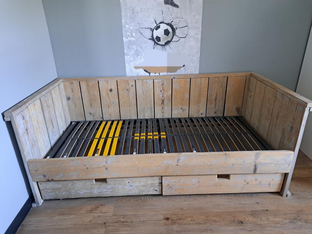 Eenpersoonsbed van steigerhout met lades, Ophalen, Gebruikt, 90 cm, Eenpersoons