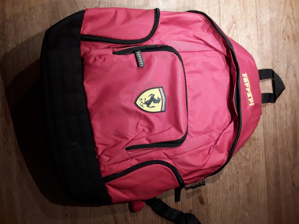 Te koop: Ferrari - rugzak, in mooie en schone staat., Ophalen of Verzenden, Zo goed als nieuw, Overige merken