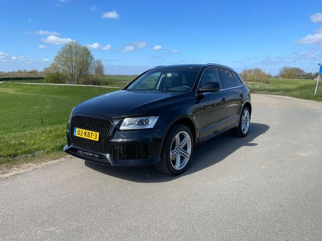 Audi Q5 Quattro, trekhaak ( 2000kg), rijdt prima, RS look., Auto's, Audi, Particulier, Q5, 4x4, ABS, Airbags, Airconditioning