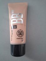 Gratis MAYBELLINE FIT ME NUDE BB CREAM  kleur 20, Ophalen of Verzenden, Nieuw, Gehele gezicht, Make-up