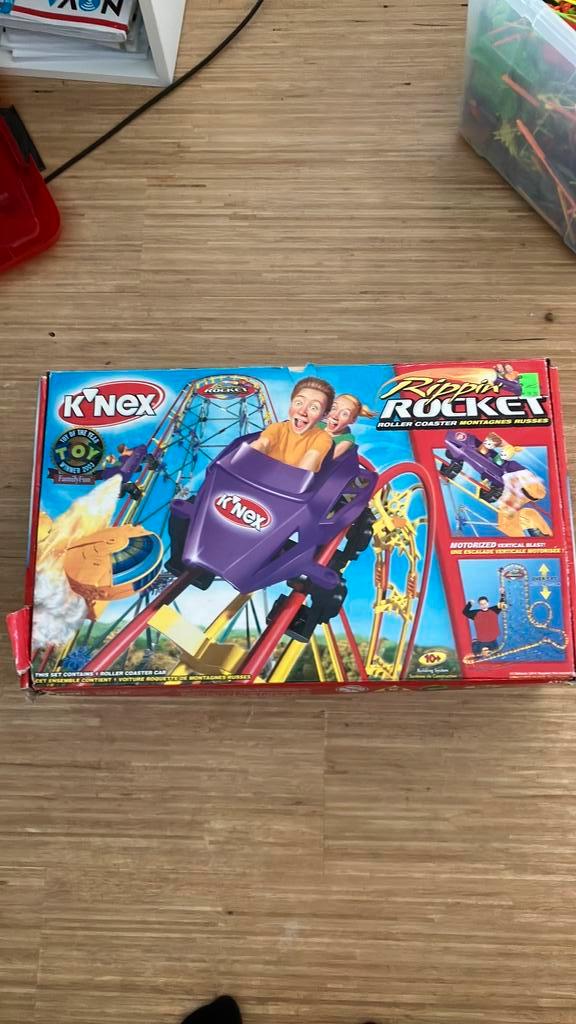 Rippin rocket knex achtbaan ( en nog diverse andere dingen), Kinderen en Baby's, Speelgoed | Duplo en Lego, Zo goed als nieuw