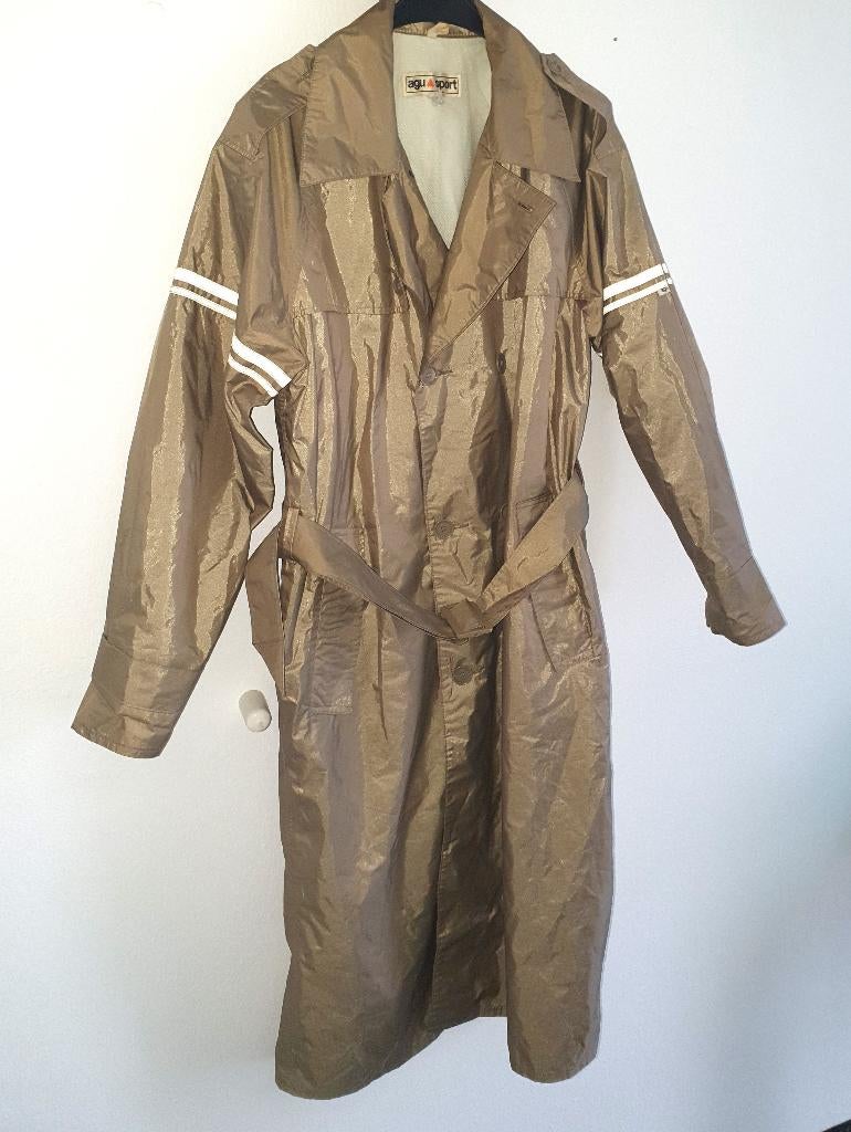 Regenjas AGU Trenchcoat Yotolon mt.M goudkleurig 100% rubber, Caravans en Kamperen, Regenkleding, Ophalen of Verzenden, Zo goed als nieuw