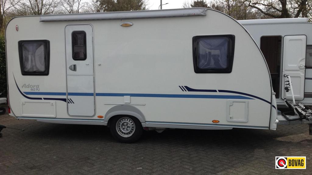 Adria Adora 462 PU, Caravans en Kamperen, Caravans, tot en met 4, 750 - 1000 kg, Rondzit, Adria, Frans bed, Overige typen, 4 tot 5 meter