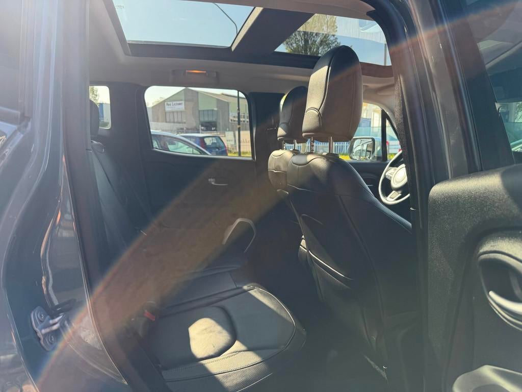 Jeep Renegade 1.4 MultiAir Limited PANO|Cruise|NAVI|LEDER, Auto's, Jeep, Voorwielaandrijving, 12 maanden, Gebruikt, 4 cilinders