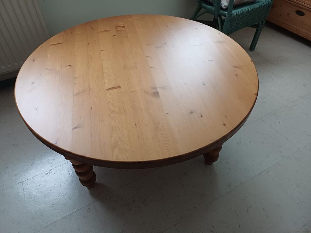 Grenen ronde tafel - massief hout, Huis en Inrichting, Tafels | Salontafels, Ophalen, Gebruikt, 100 tot 150 cm, Rond