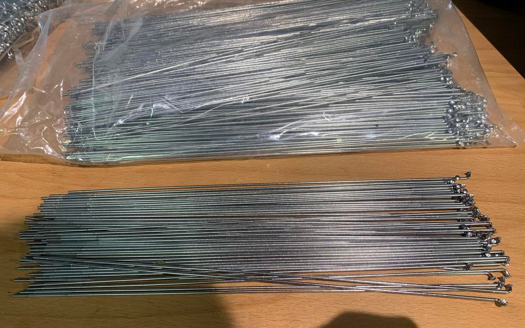 Grote partij grote zilveren fiets spaken 14x296 mm, Fietsen en Brommers, Ophalen of Verzenden, Nieuw, Wiel