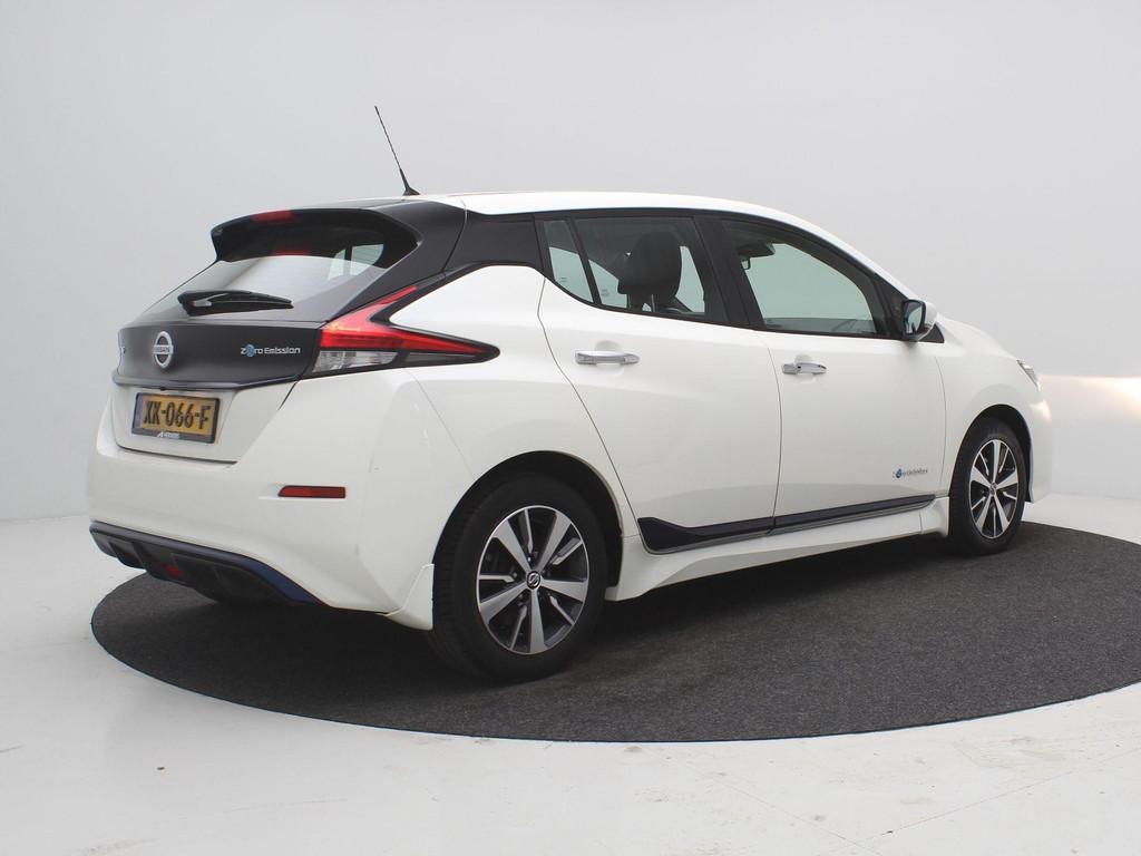 Nissan LEAF Acenta 40 kWh Electric / SoH 84,9% / Stoel en St, Stof, Gebruikt, Wit, Origineel Nederlands
