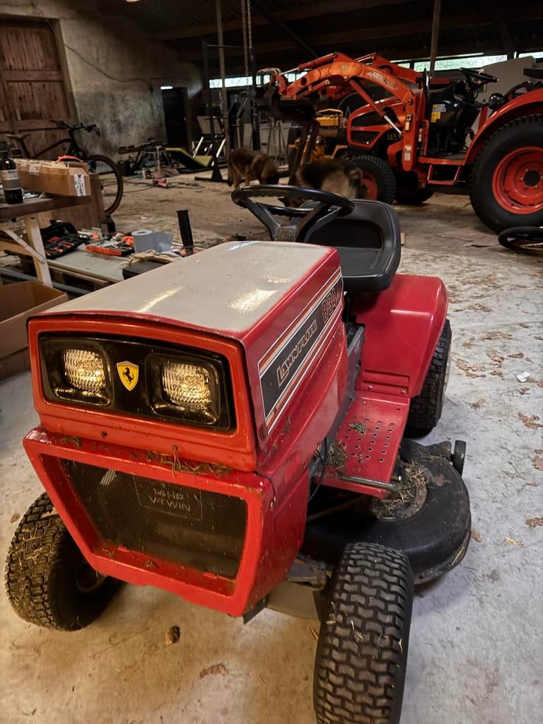 Grasmaaier Lawnflite Zitmaaier 14 PK vtwin Vanguard, Tuin en Terras, Grasmaaiers, Ophalen, Cirkelmaaier, Gebruikt, Elektrische starter