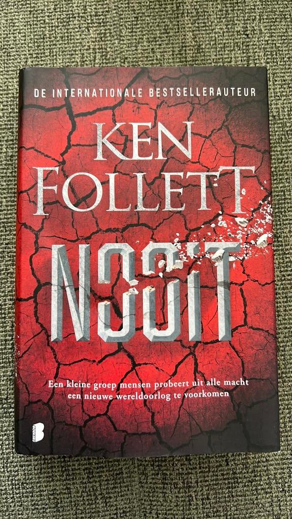 Ken Follett - Nooit, Ophalen of Verzenden, Zo goed als nieuw, Ken Follett