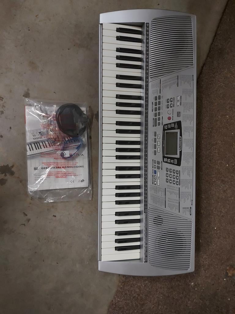 Keyboard met 61 toetsen - Ideaal voor beginners, Muziek en Instrumenten, Keyboards, Ophalen of Verzenden, Gebruikt, 61 toetsen