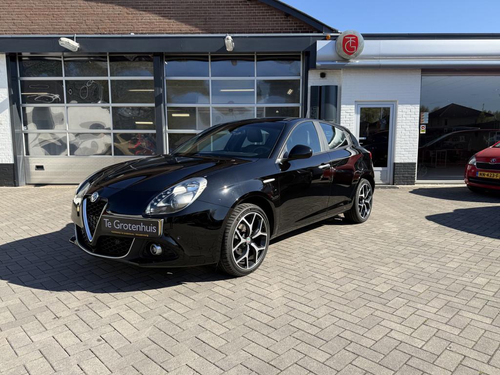 Alfa Romeo Giulietta 1.4 Turbo Sport Super | Leer | Open dak, Auto's, Alfa Romeo, Voorwielaandrijving, Gebruikt, 4 cilinders, Startonderbreker