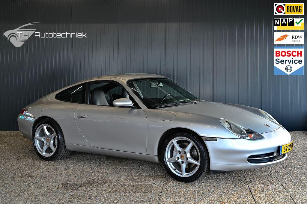 Porsche 911 3.4 Coupé Carrera, Auto's, Porsche, Gebruikt, Zwart, 4 stoelen, Leder