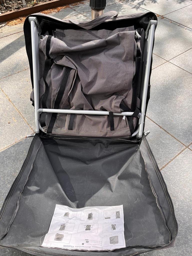 Opvouwbare campingkast - Handig en compact, Ophalen of Verzenden, Gebruikt