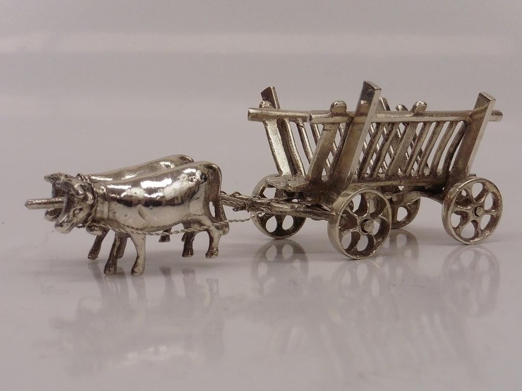 Zilveren miniatuur Hooiwagen met 2 ossen                Z464, Antiek en Kunst, Antiek | Goud en Zilver, Zilver, Ophalen of Verzenden