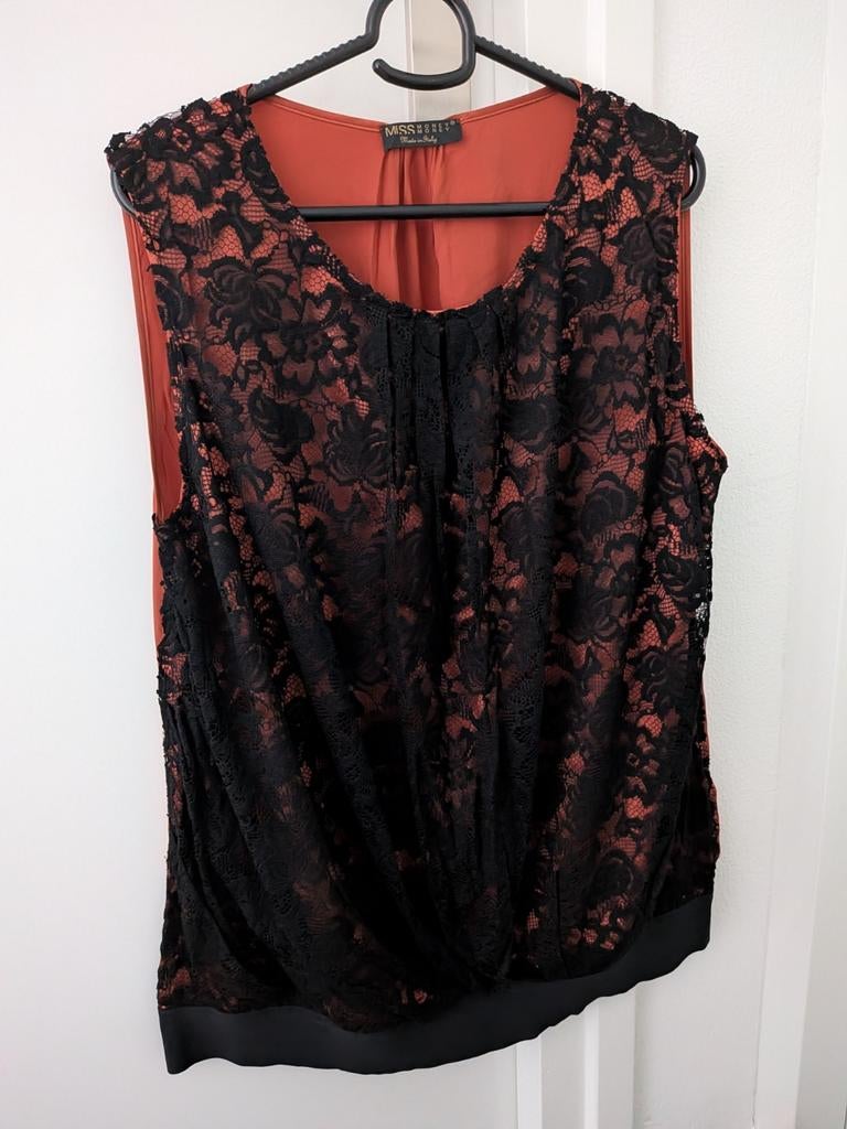 Miss Money top met kant en zijde 38, Maat 38/40 (M), Overige kleuren, Miss Money, Ophalen of Verzenden